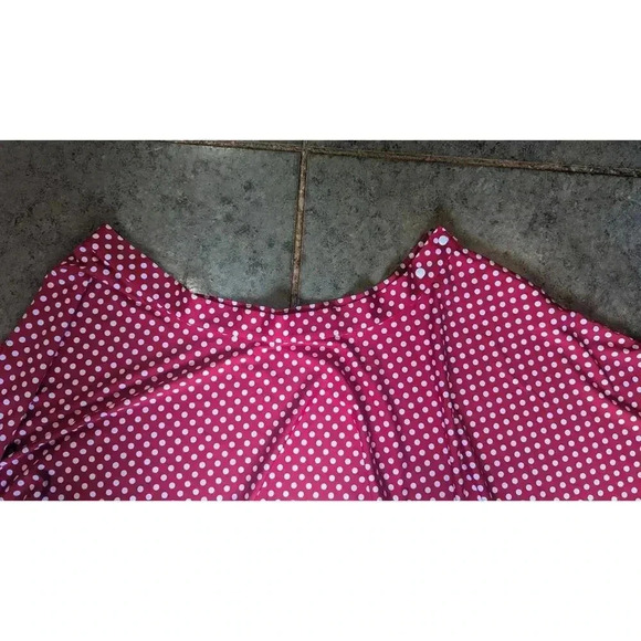 Red and white polka dot swim skirt by Pinup Couture, size 4x worn once no wear - Picture 3 of 4